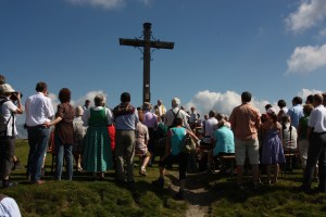 Feierlicher Gottesdienst auf über 1600 m Seehöhe