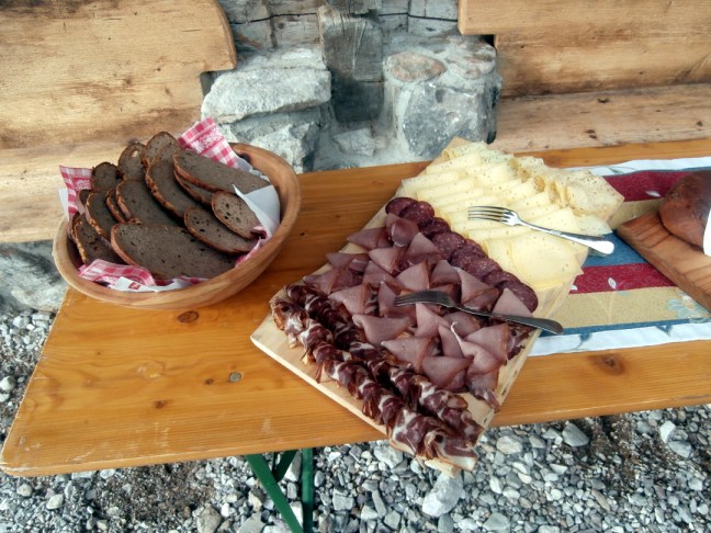gschmackige Jause auf der Spiessalm
