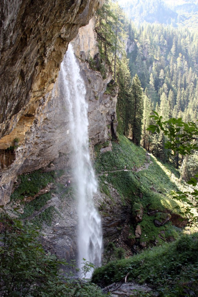 Johannesfall in Verschiedenen Perspektiven