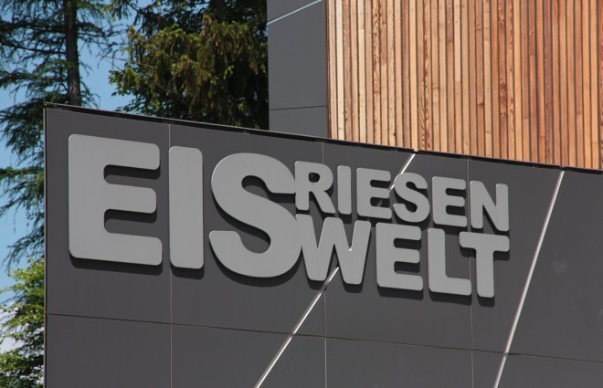 Eisriesenwelt werfen