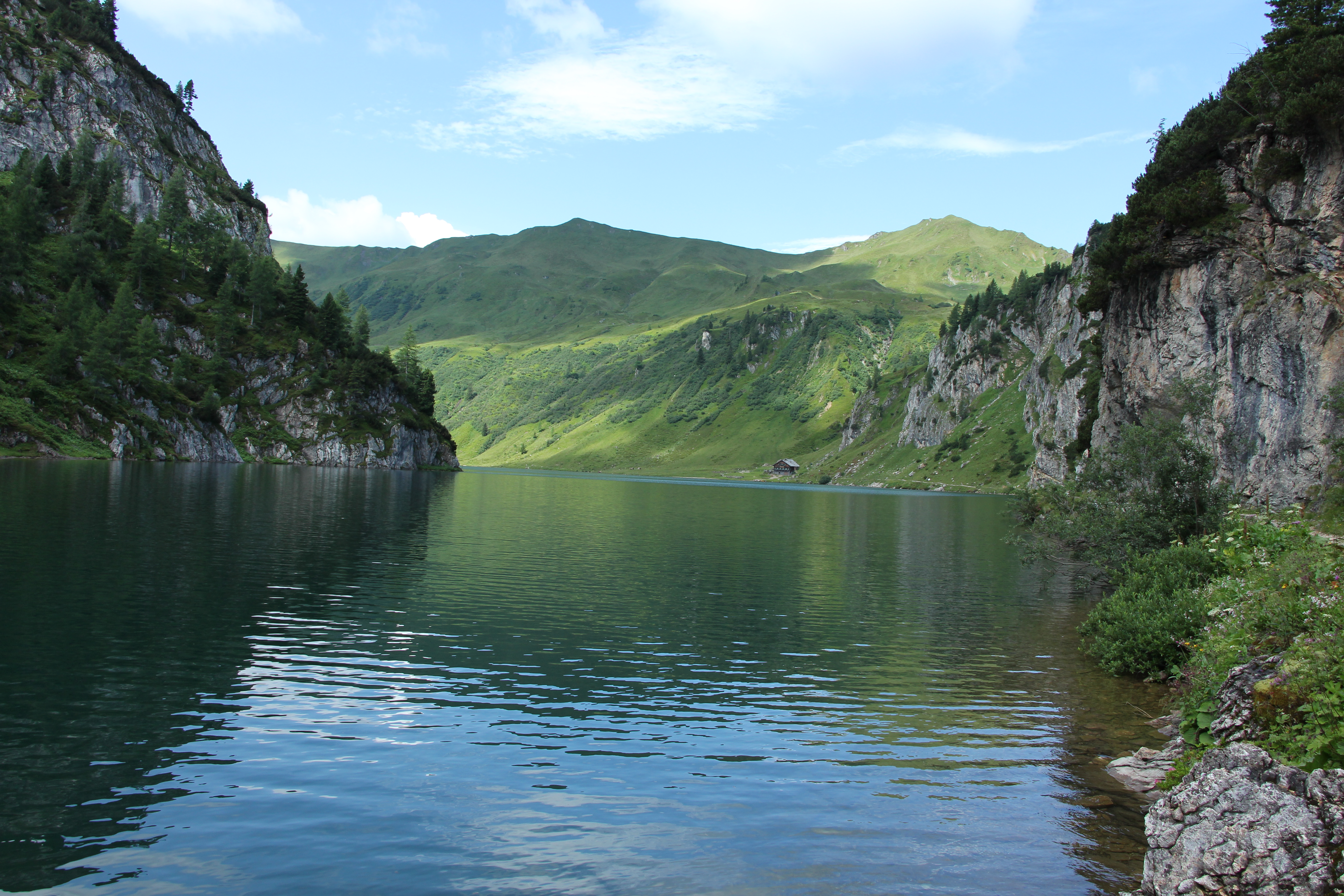 Erster Blick auf den Tappenkarsee