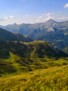 Blick ins Almgebiet hinunter
