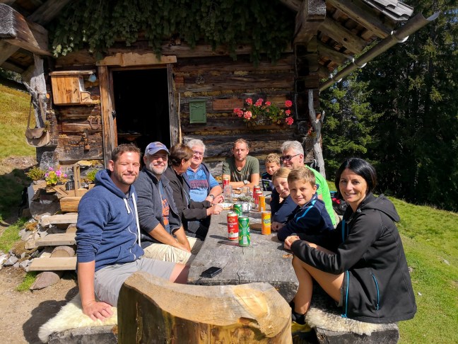 Gemütliche Einkehr auf der Schäferhütte